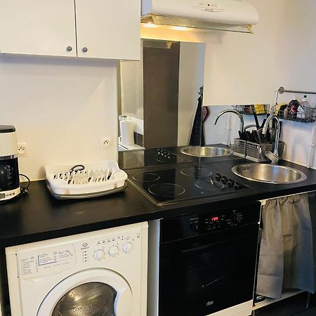 Comfortable Studio In Clichy Buitenkant foto